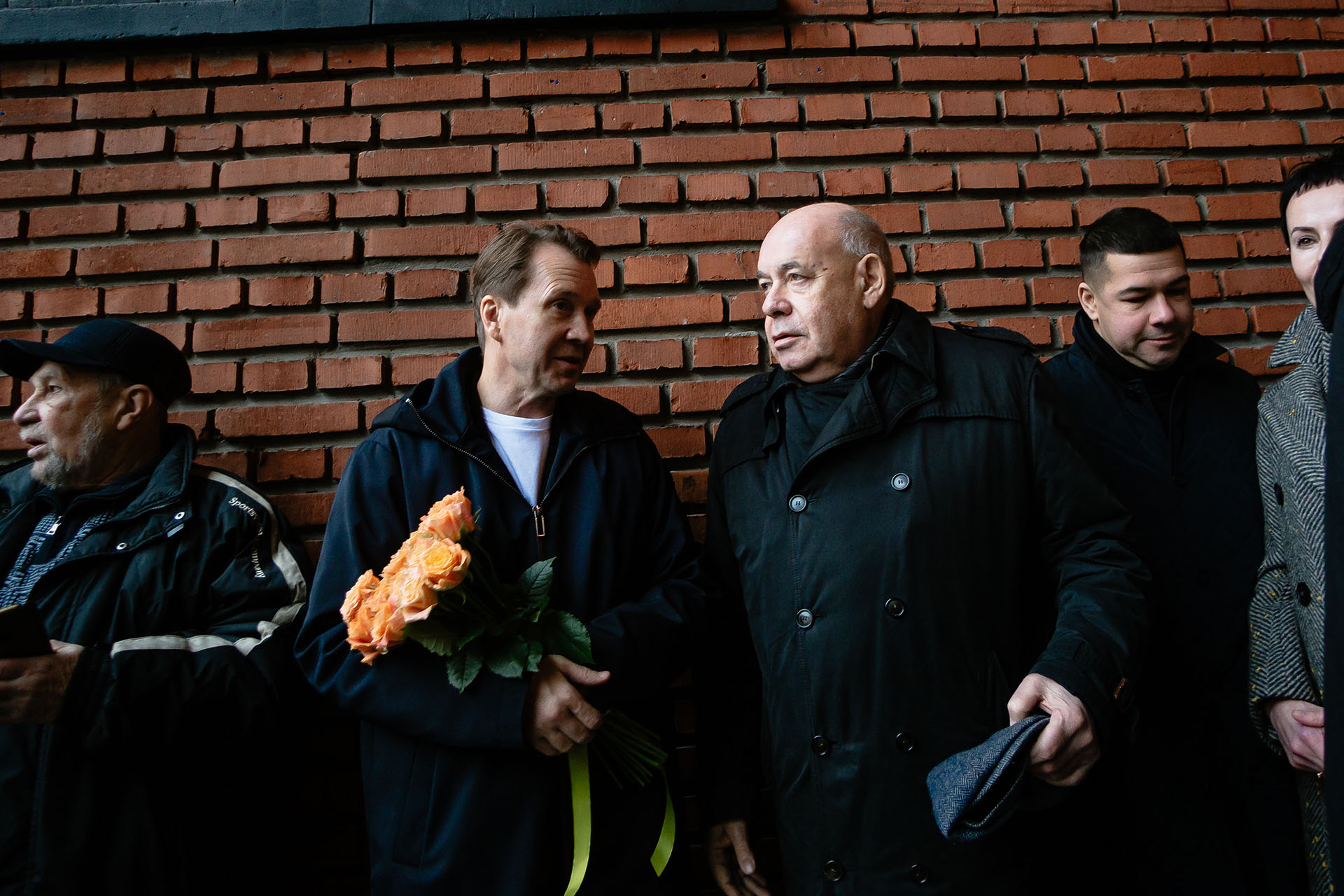 В центре: Евгений Миронов и Михаил Швыдкой