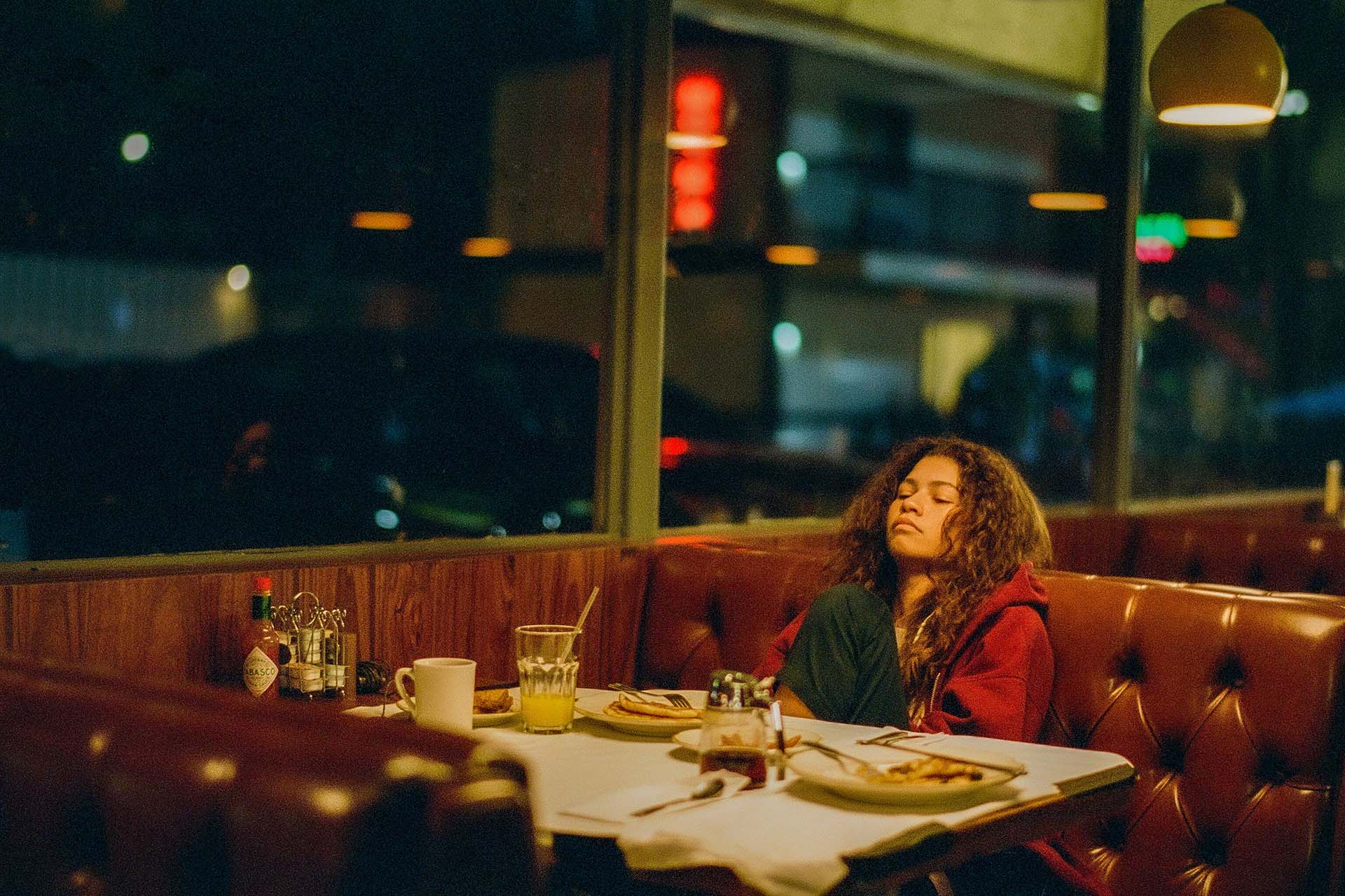 Кадр из сериала «Эйфория»