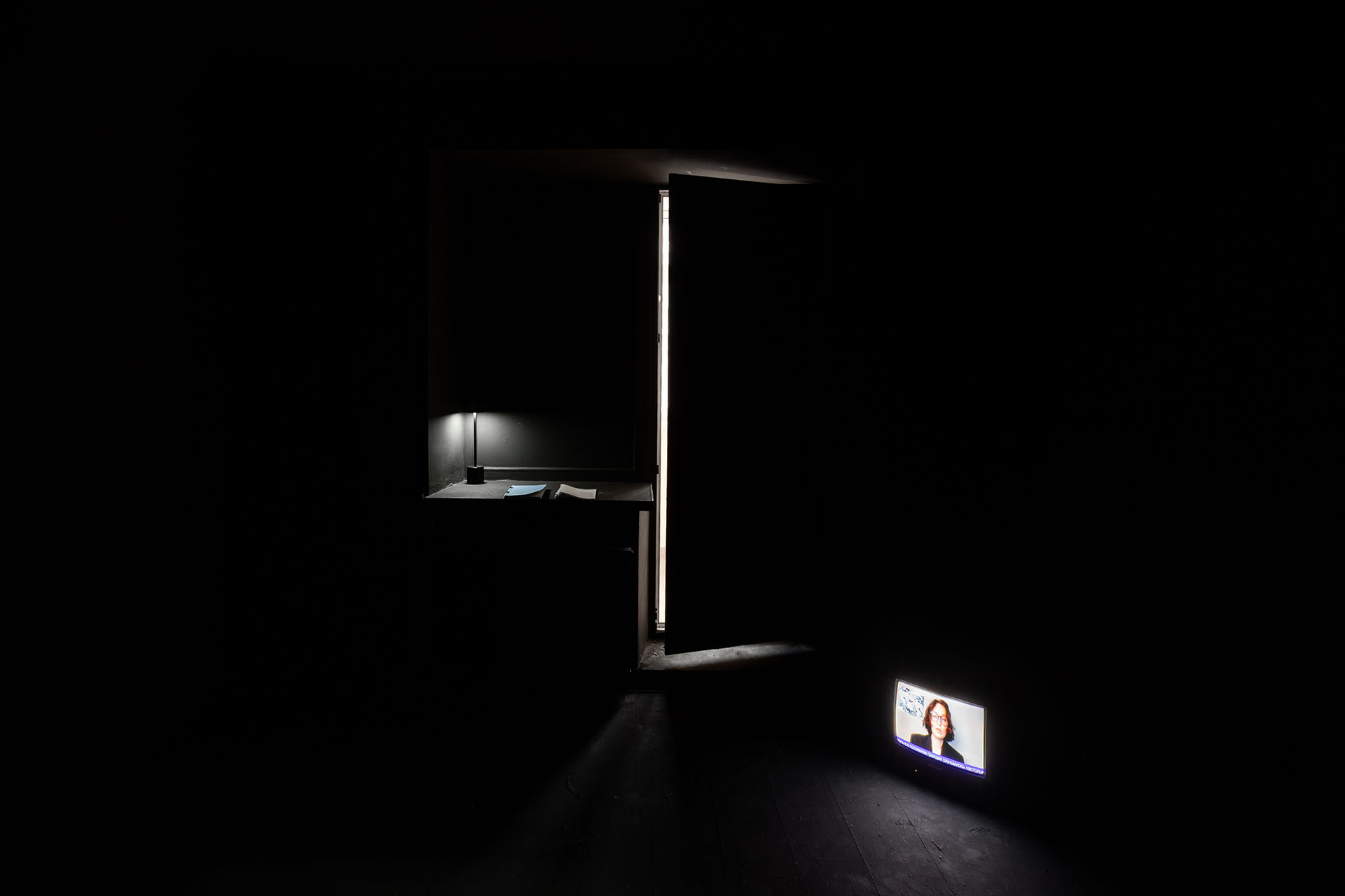 Выставка «Февраль» в пространстве «ми»