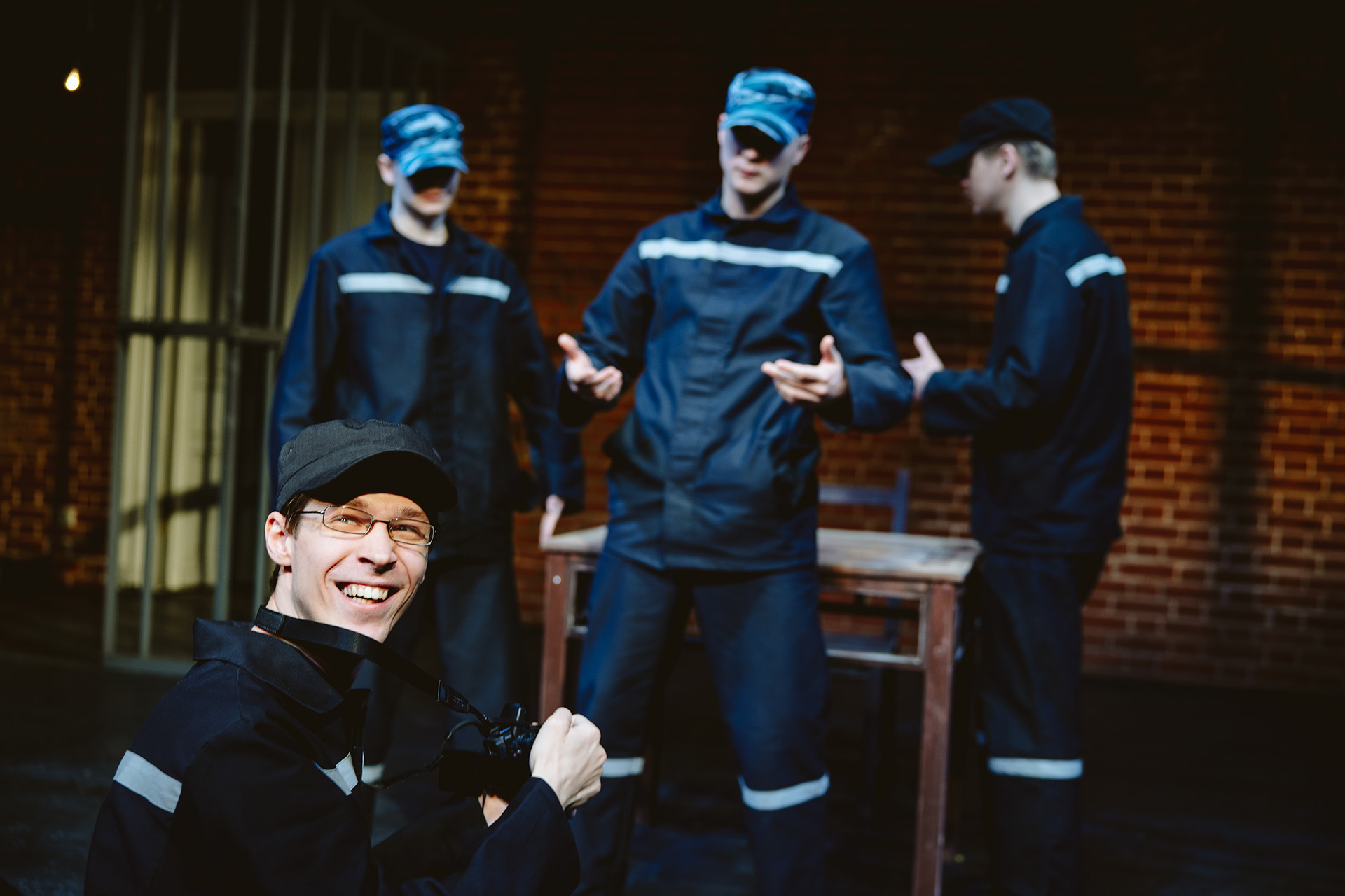 Сцена из спектакля «День закрытых дверей»