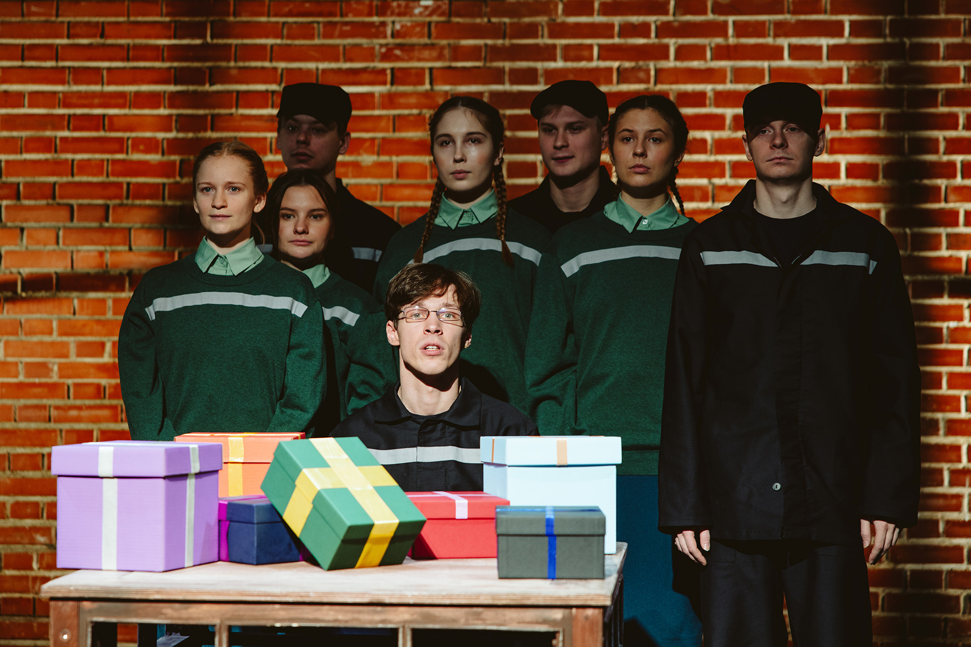 Сцена из спектакля «День закрытых дверей»