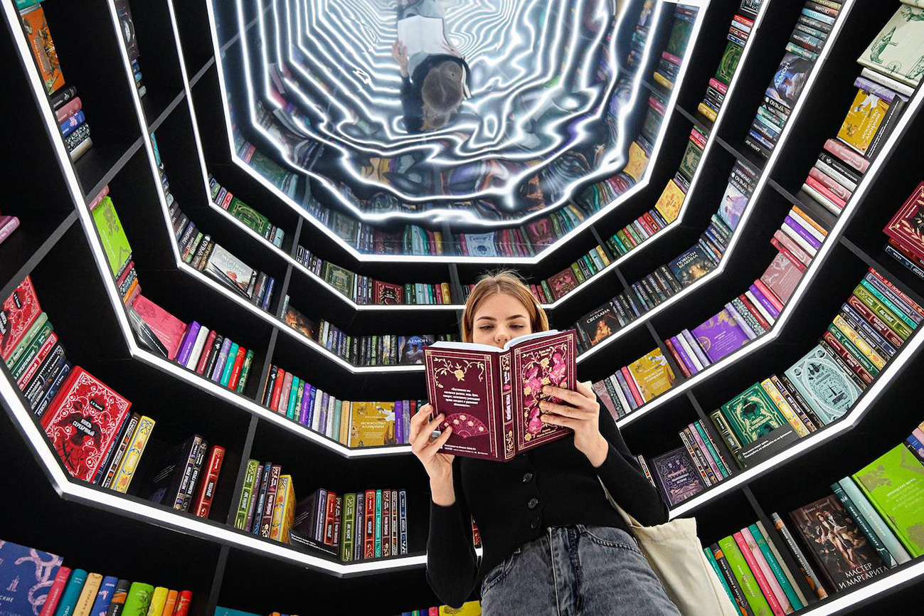 На ярмарке non/fictio№