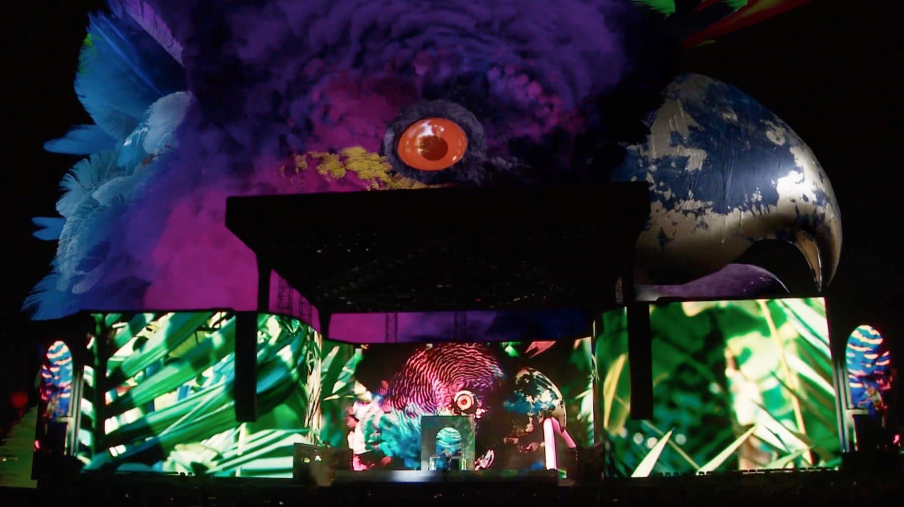 AR-концерт на Coachella