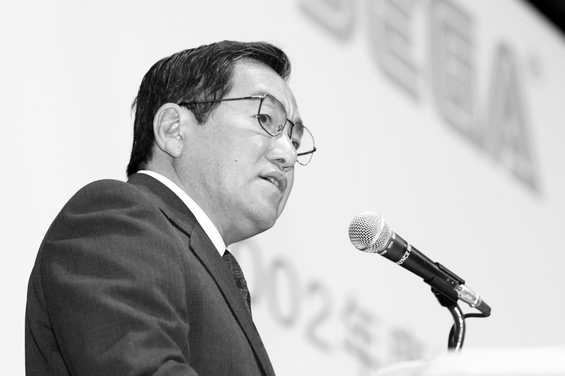 Хидэки Сато