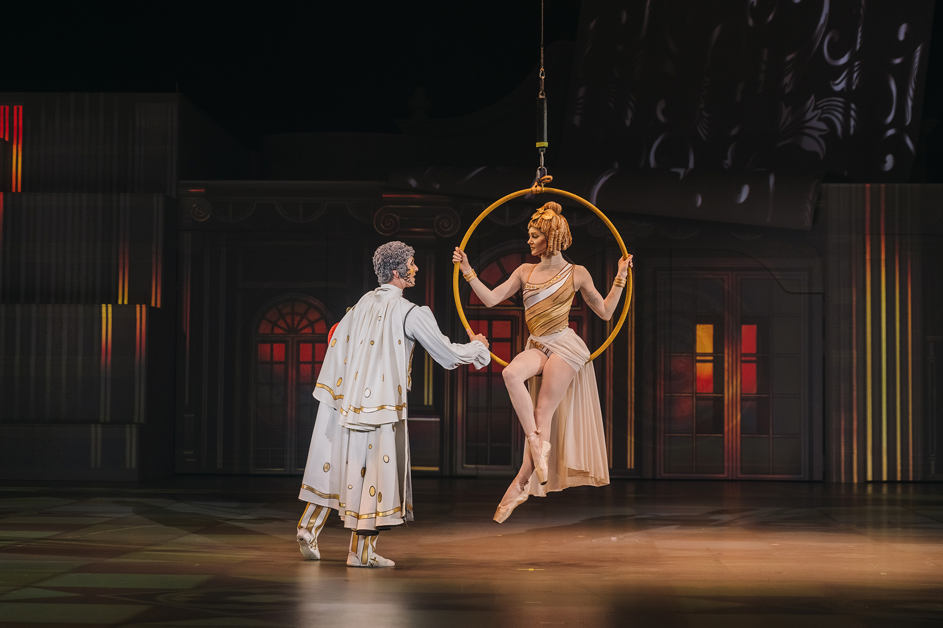 Сцена из шоу Сны Пушкина»