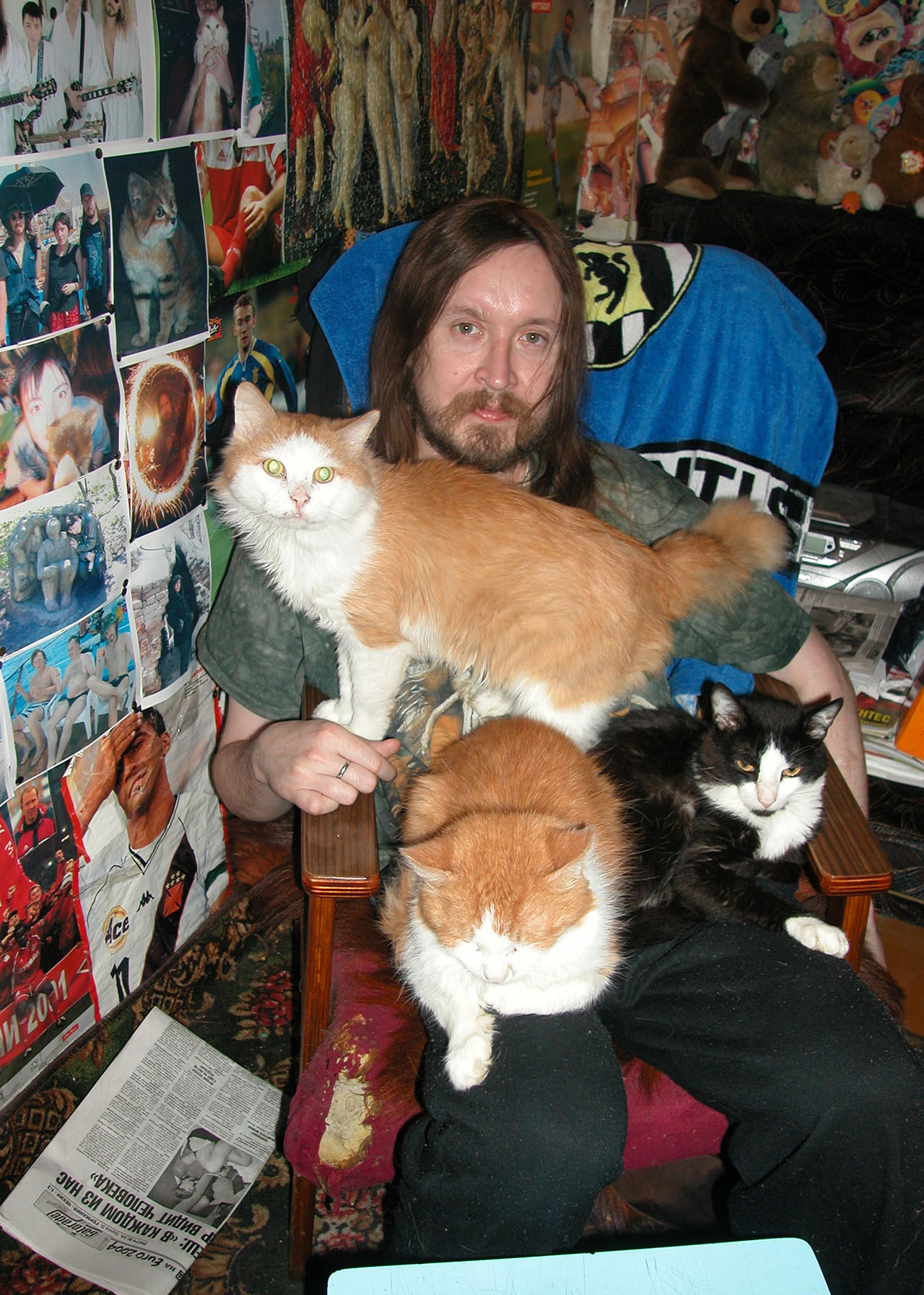 Дома, июнь 2004 года