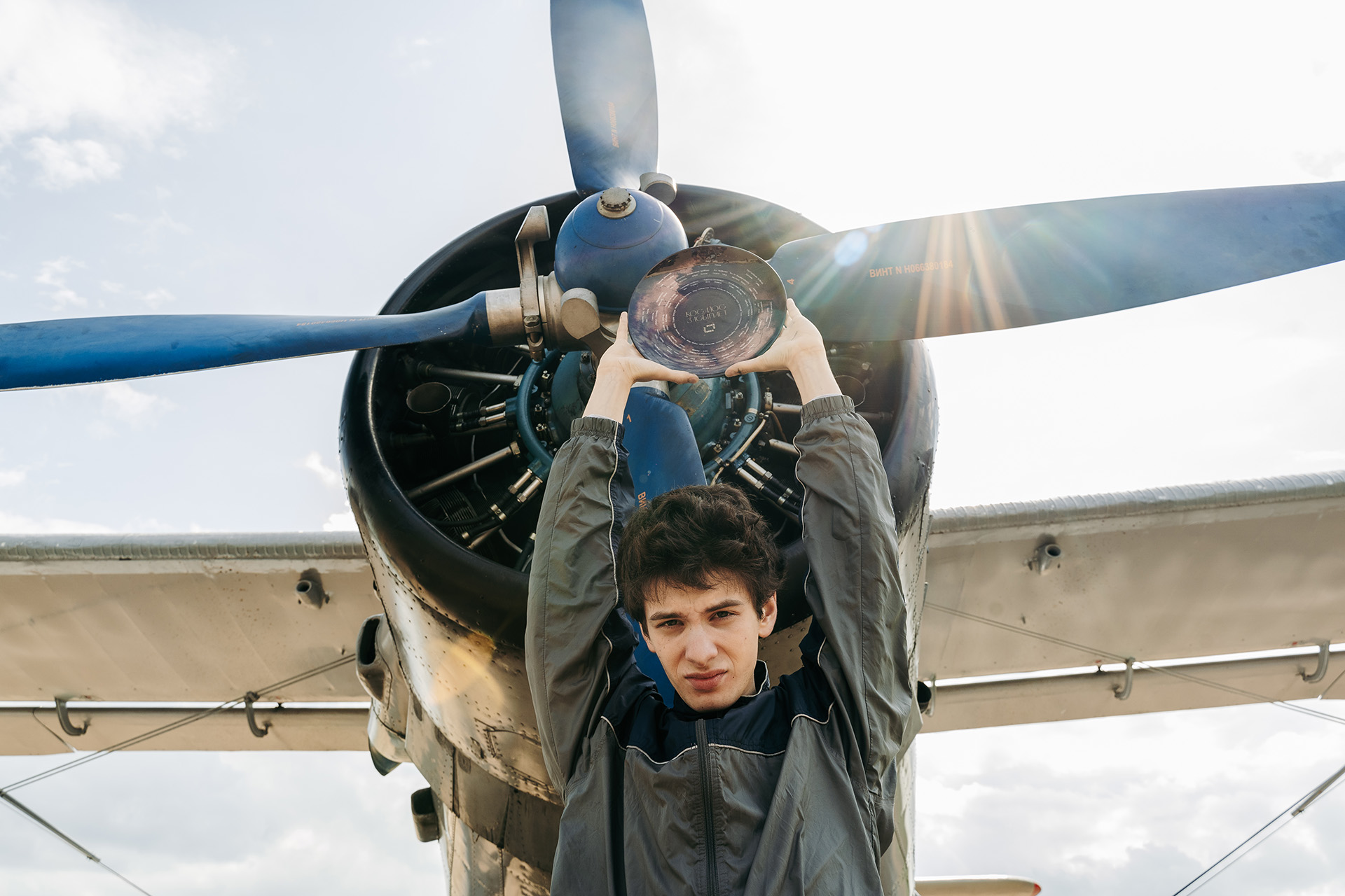 Марк Эдельштейн на съёмках фильма «Космос засыпает»