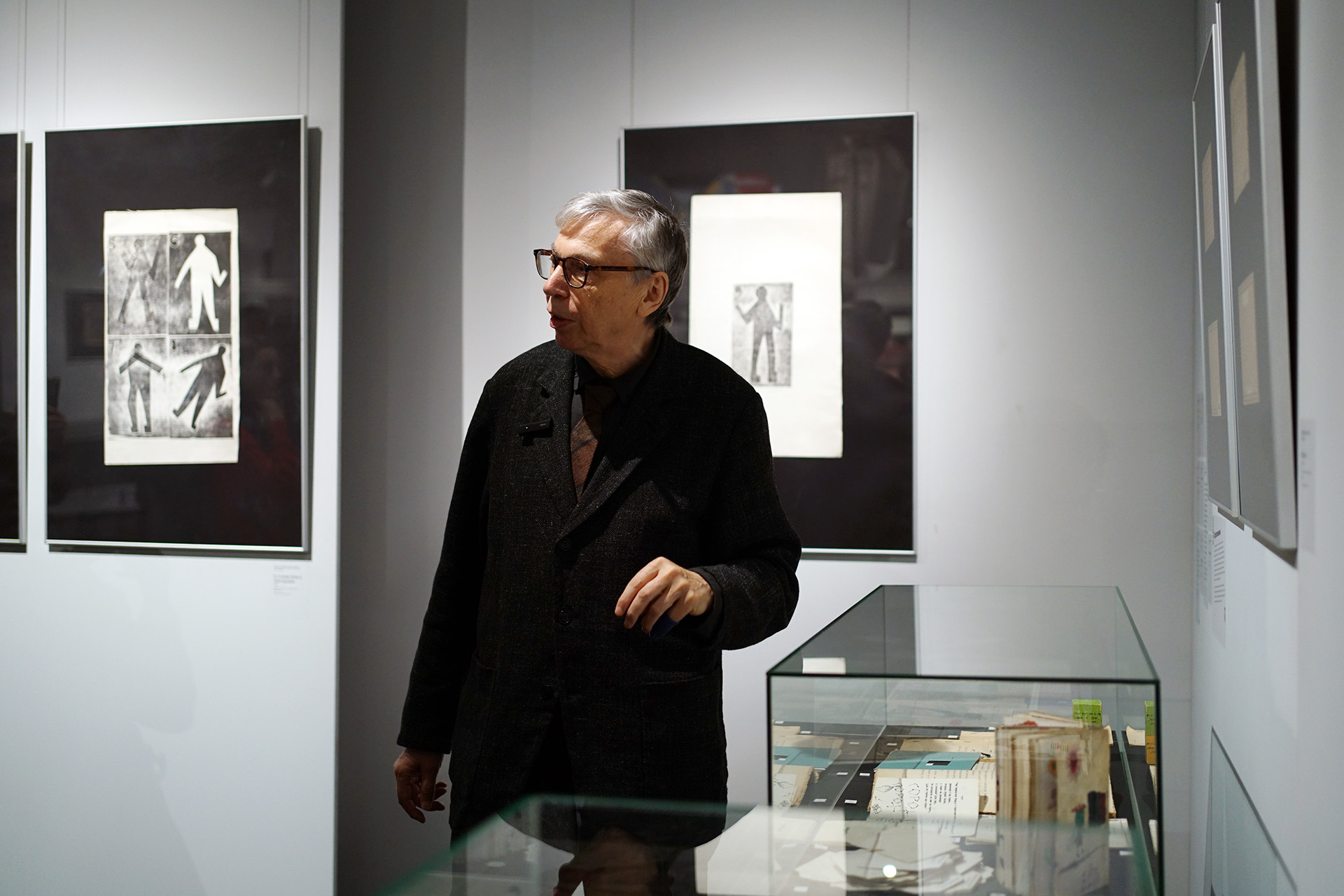 Леонид Тишков, художник и куратор выставки