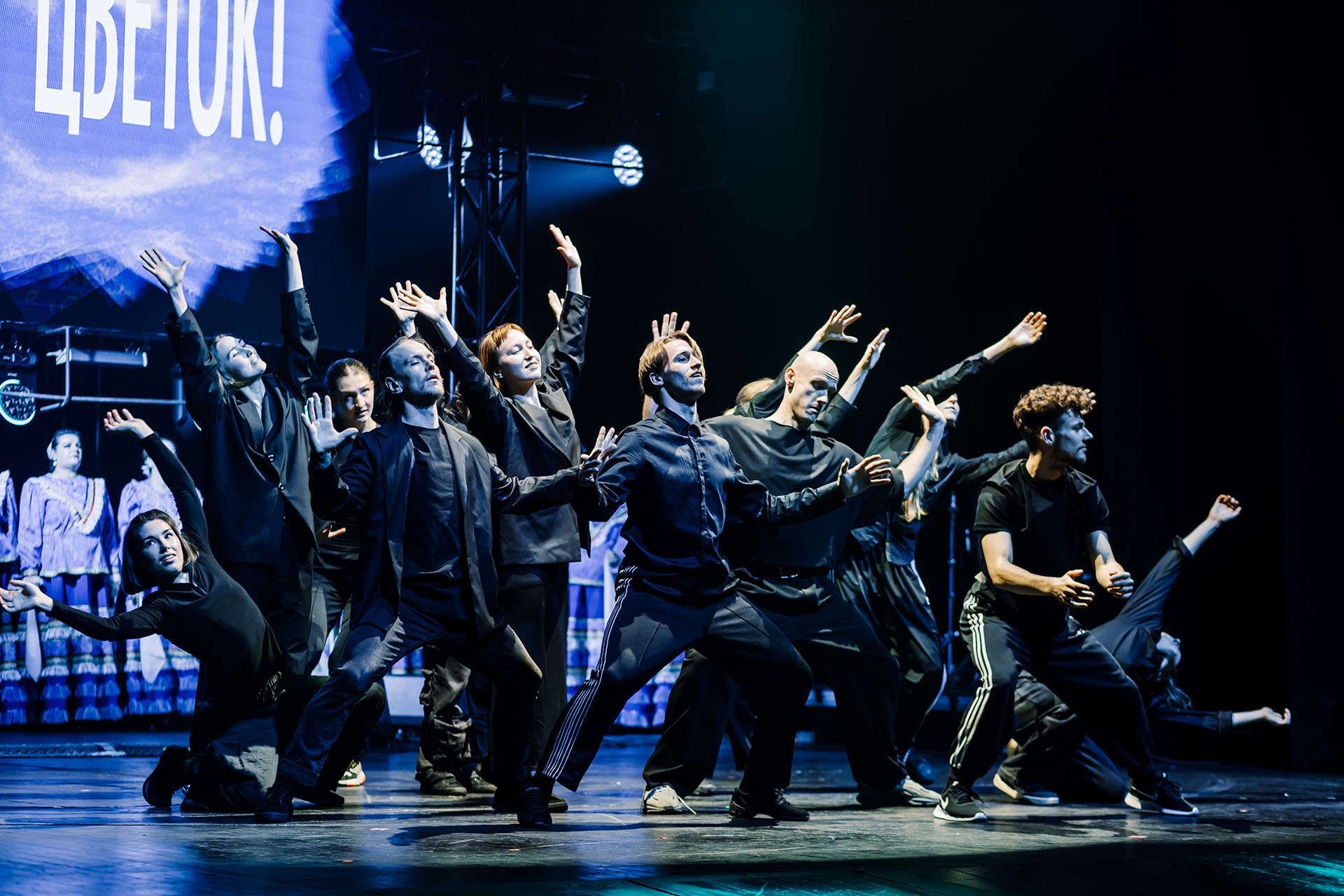 Церемония премии «Сделано в России-2025», спектакль о поколениях «Живо моё сердечко»