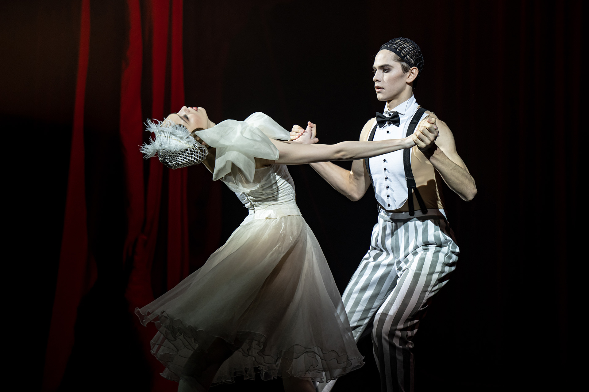 Сцена из балета «Две Анны»