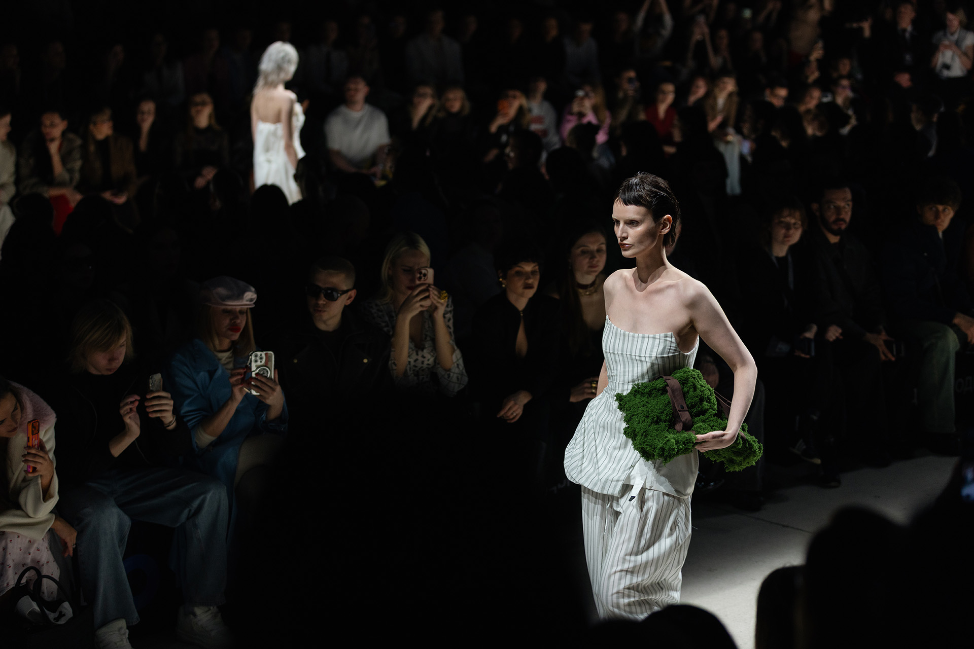 Показ новой коллекции Yana Besfamilnaya на Московской неделе моды, 2026 год