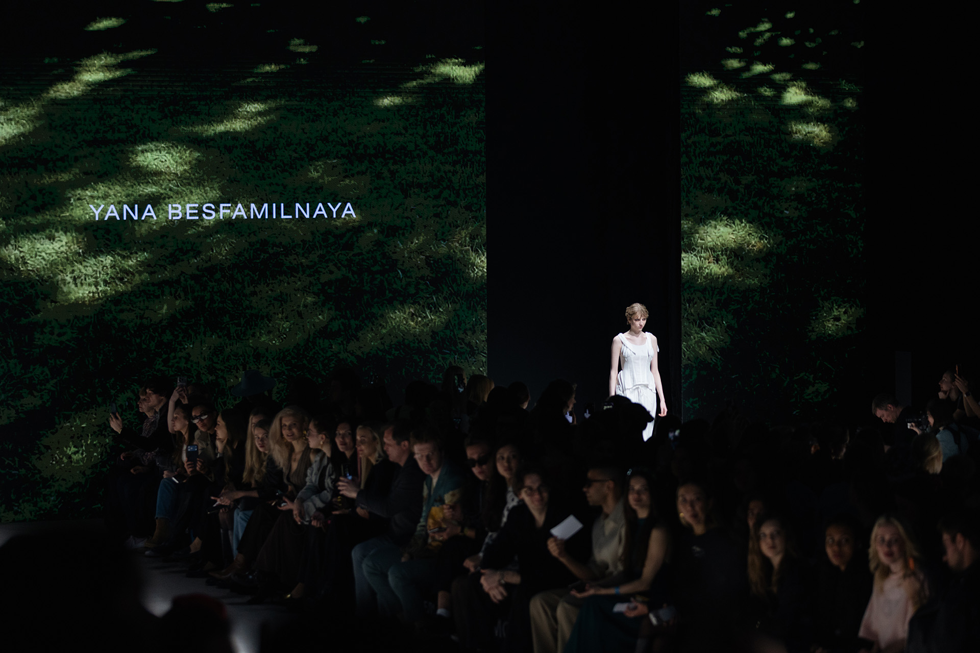 Показ новой коллекции Yana Besfamilnaya на Московской неделе моды, 2026 год