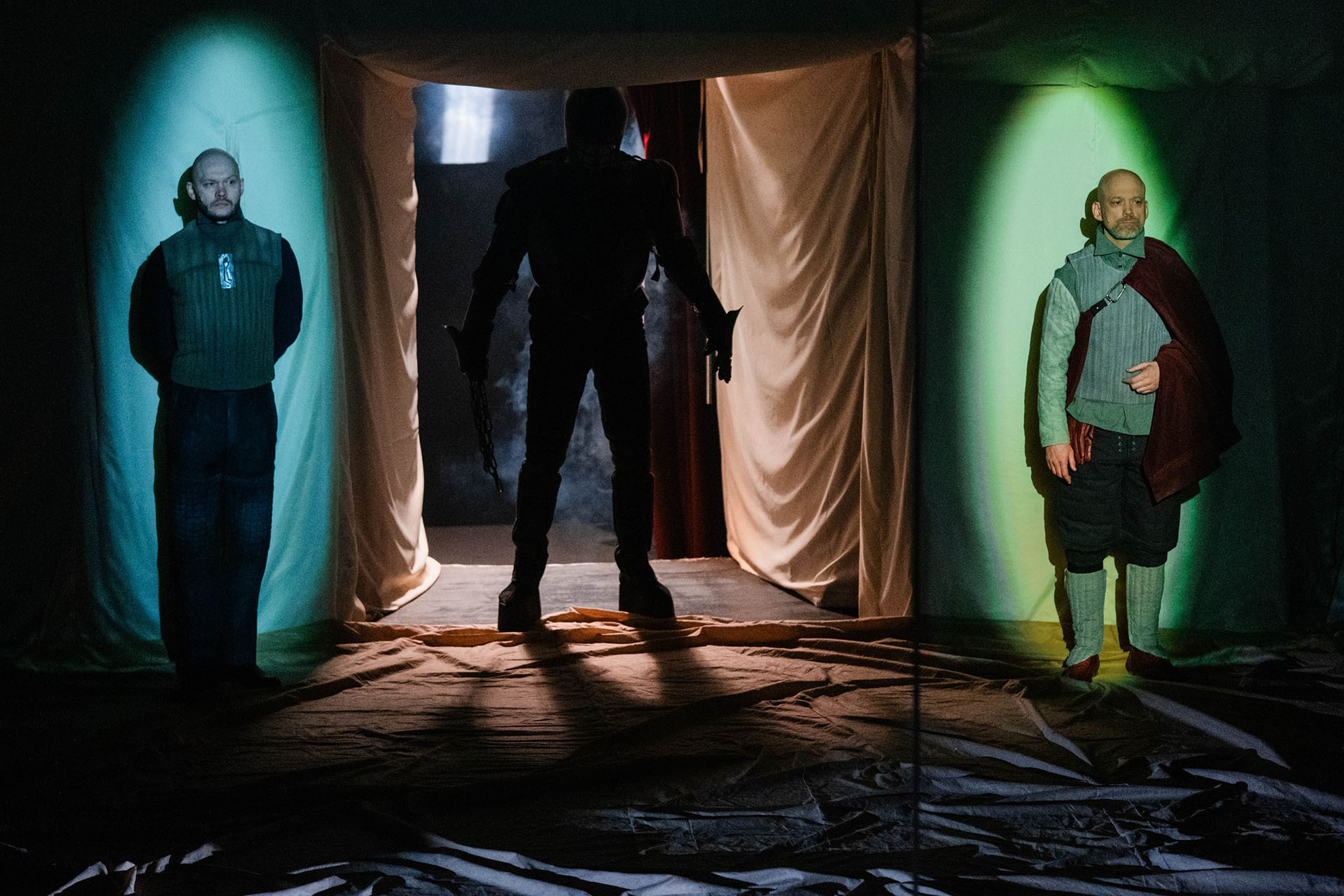 Сцена из спектакля «Лир»