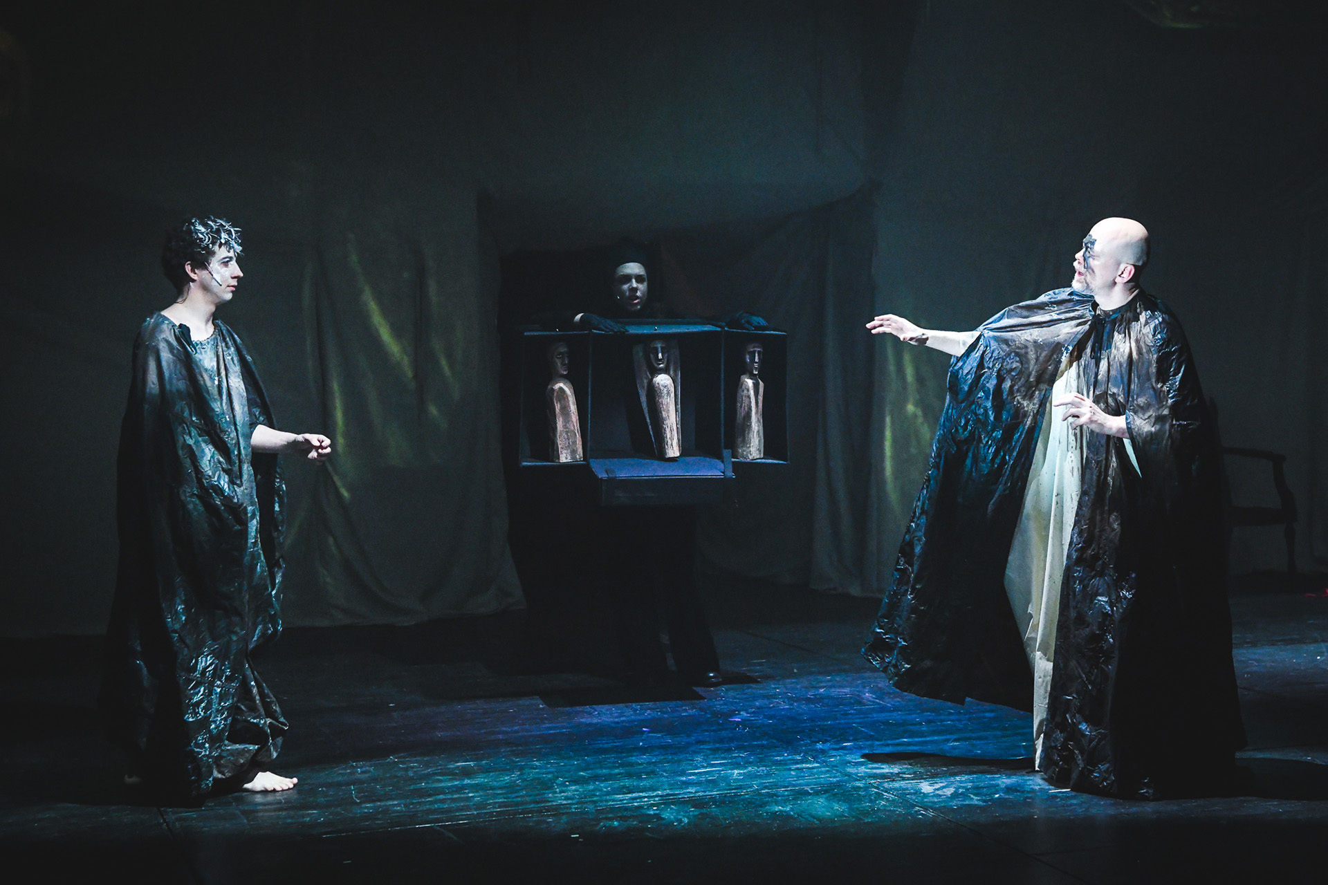 Сцена из спектакля «Лир»