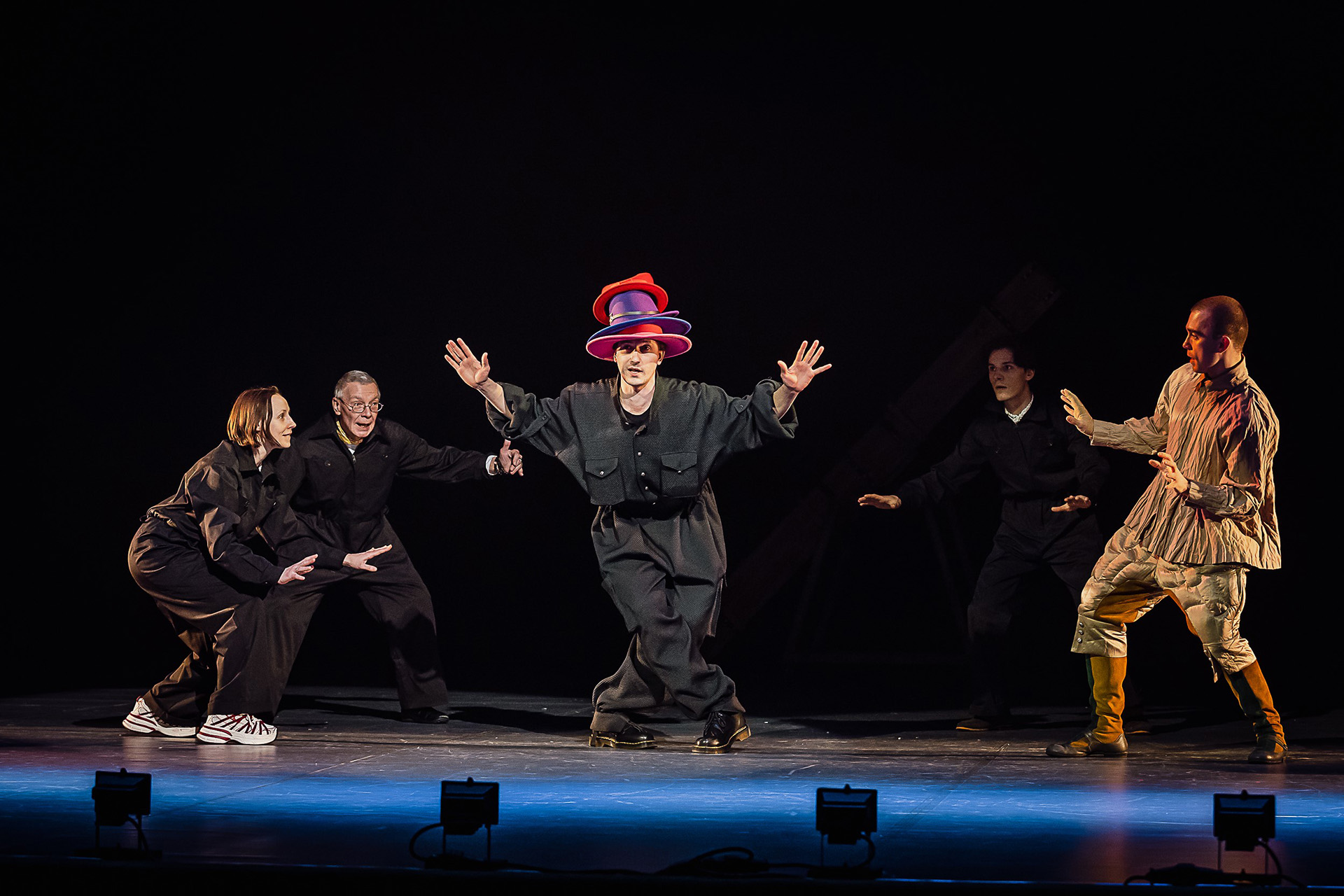 Сцена из спектакля «Иллюзия»