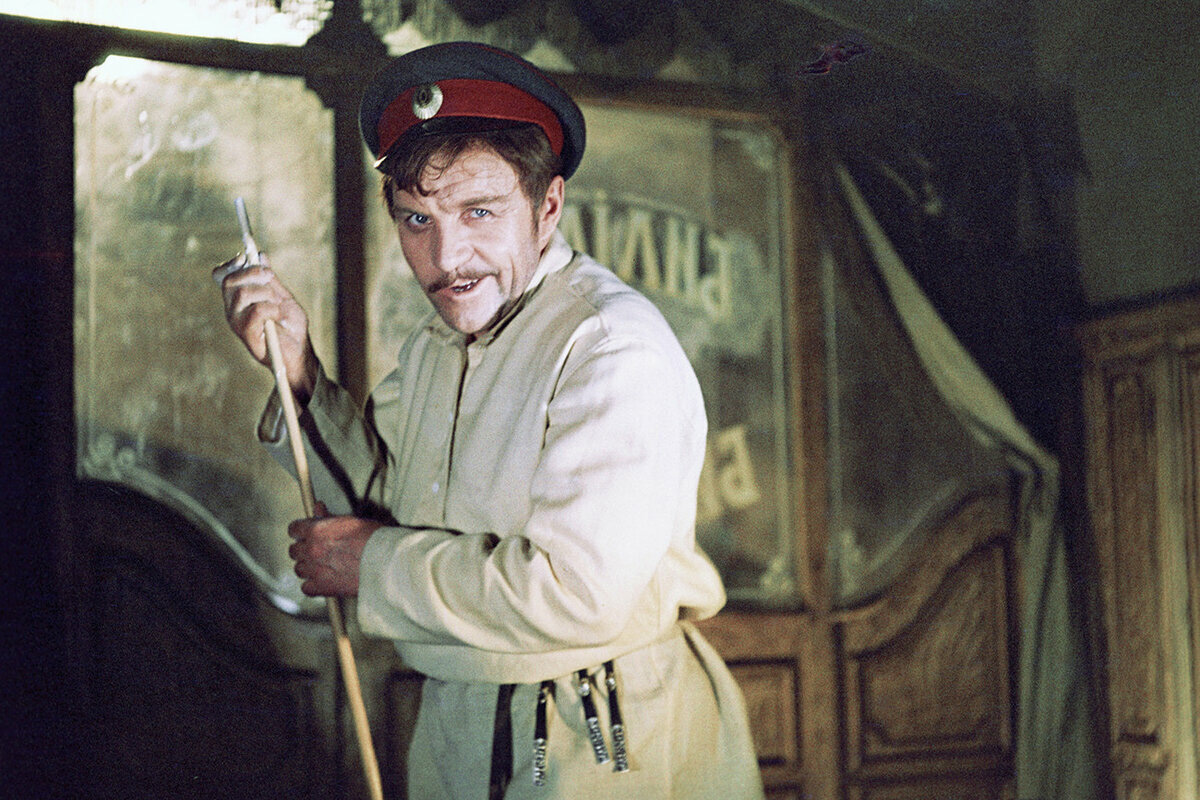 Михаил Ульянов в роли Дмитрия Карамазова, кадр из фильма «Братья Карамазовы»