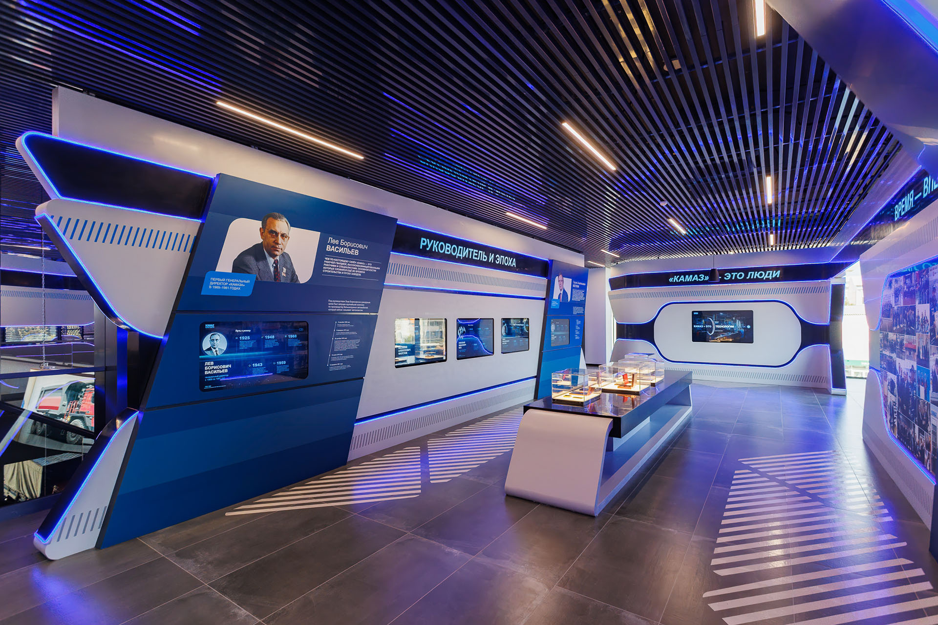 Экспозиция Визит-центра ПАО «КАМАЗ»