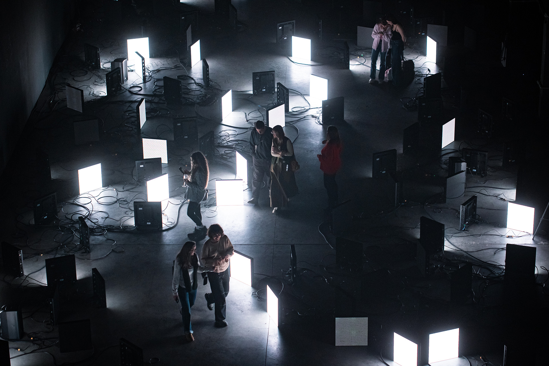 На выставке «Свет и Музыка. Экспериментальная эстетика СССР и новые медиа»