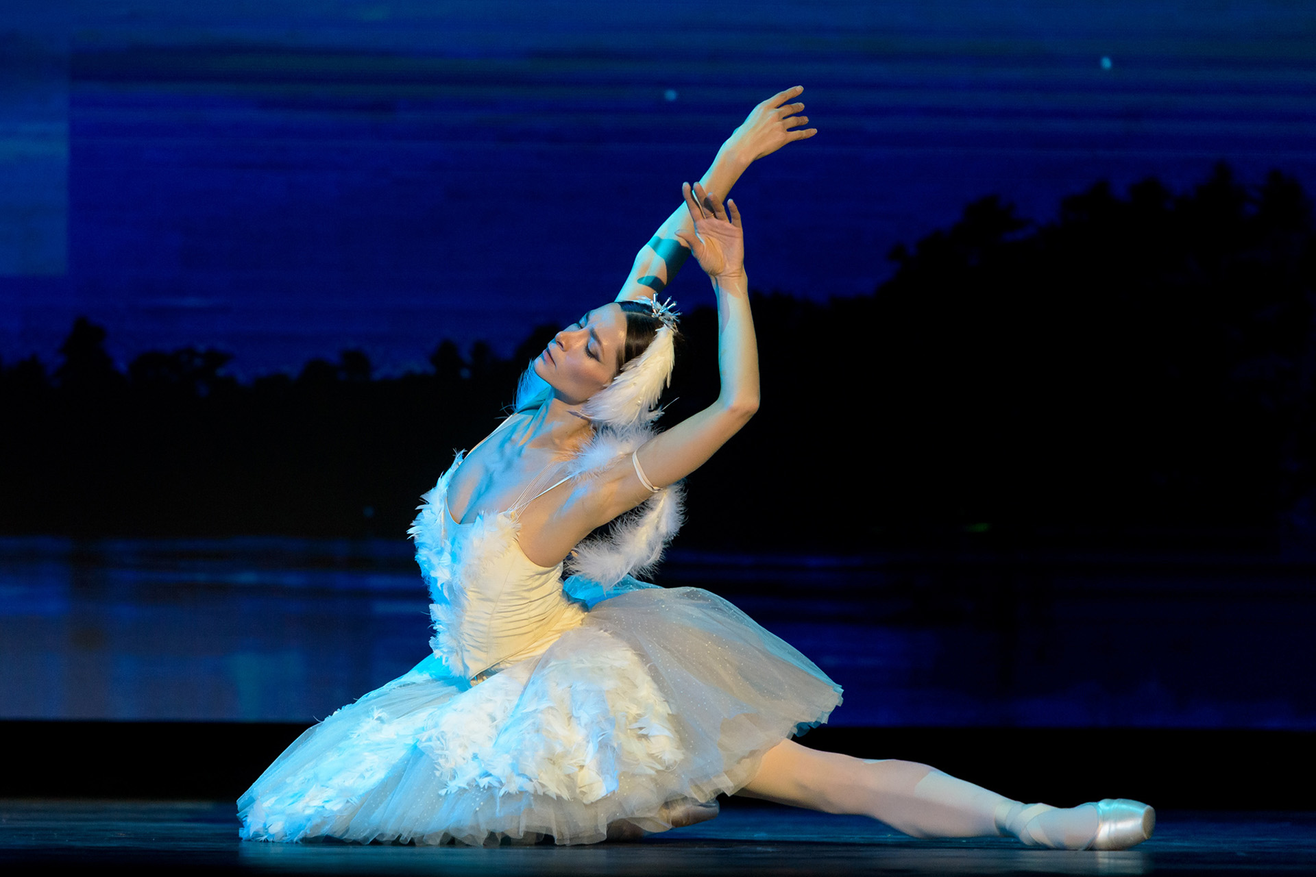 Сцена из спектакля «Дягилев. Балет. Новый век»