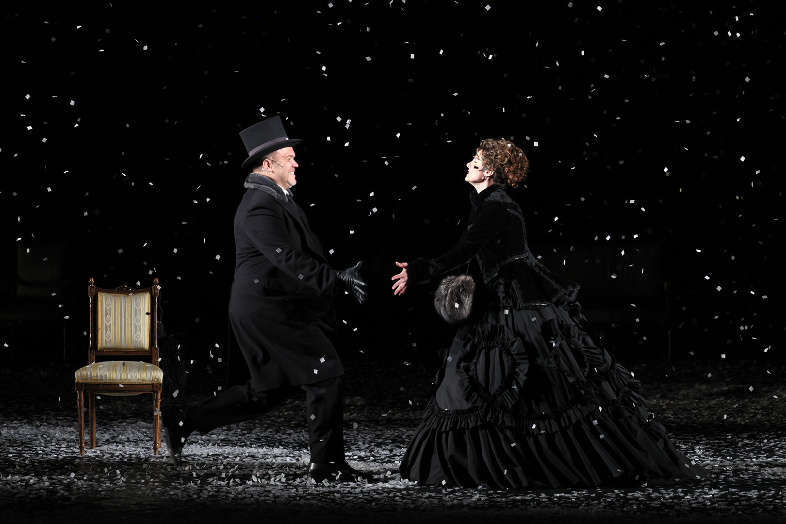 Сцена из спектакля «Анна Каренина»