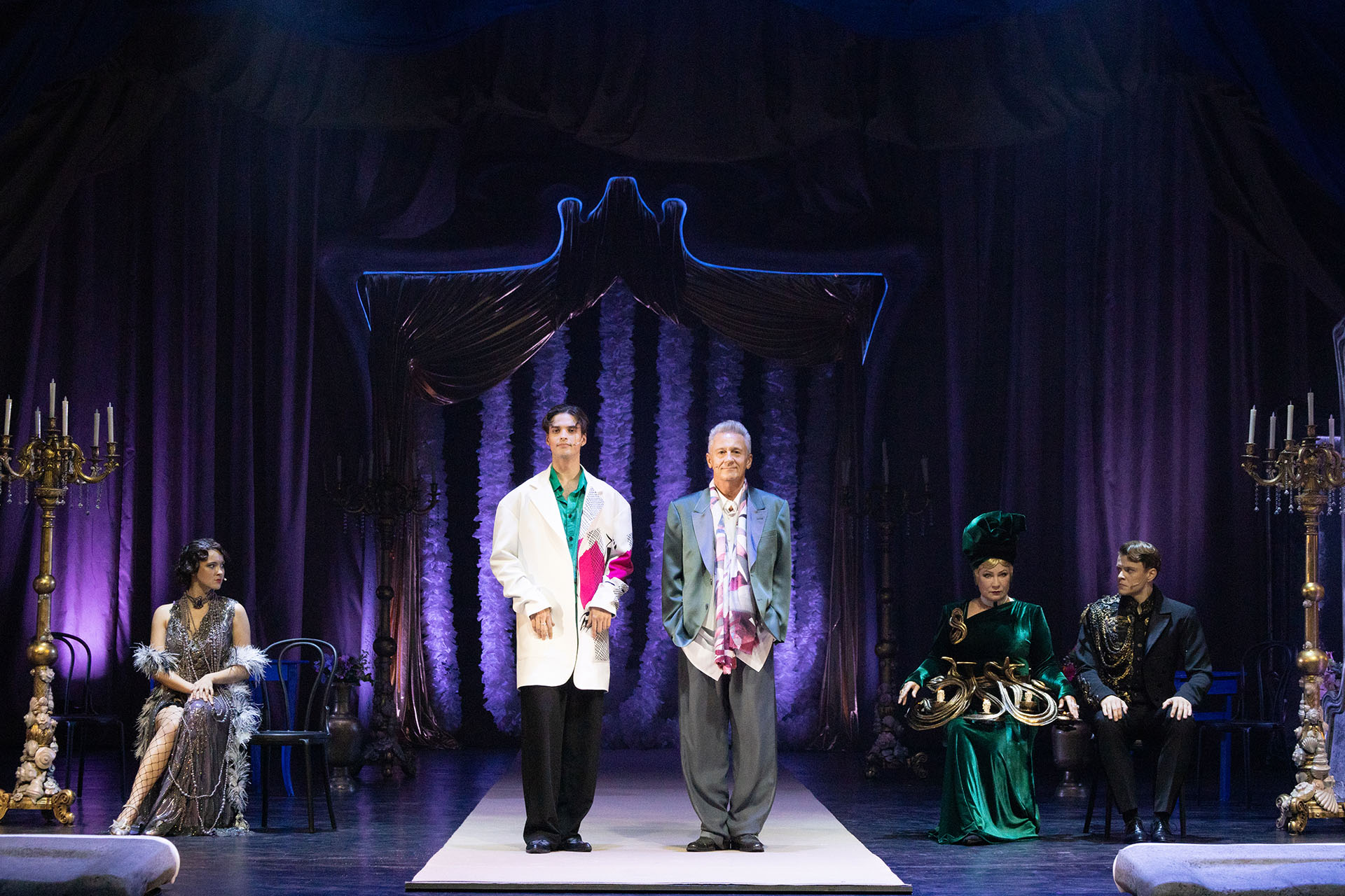 Сцена из спектакля «Сильва»