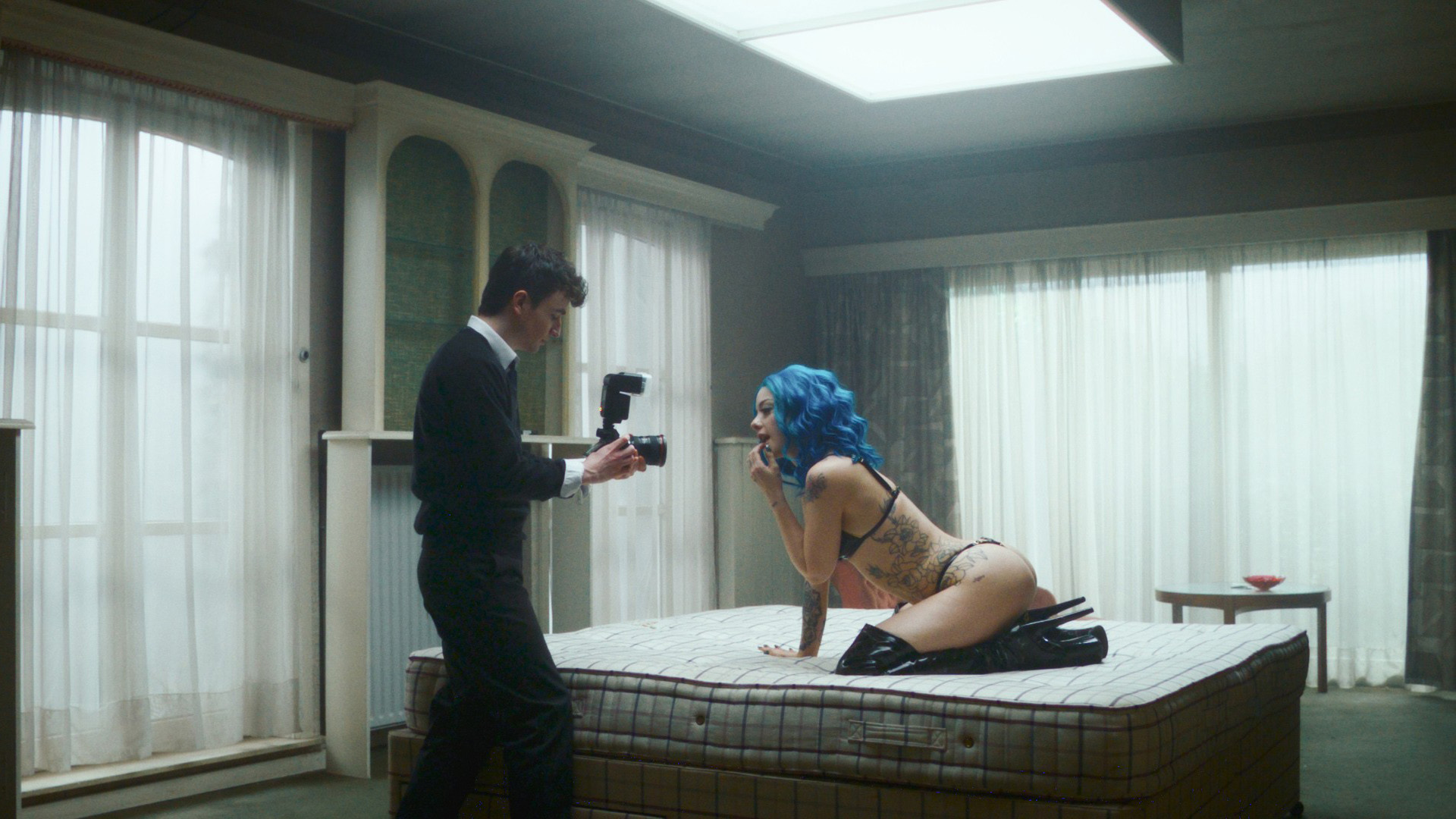 Кадр из фильма «По-настоящему голый»