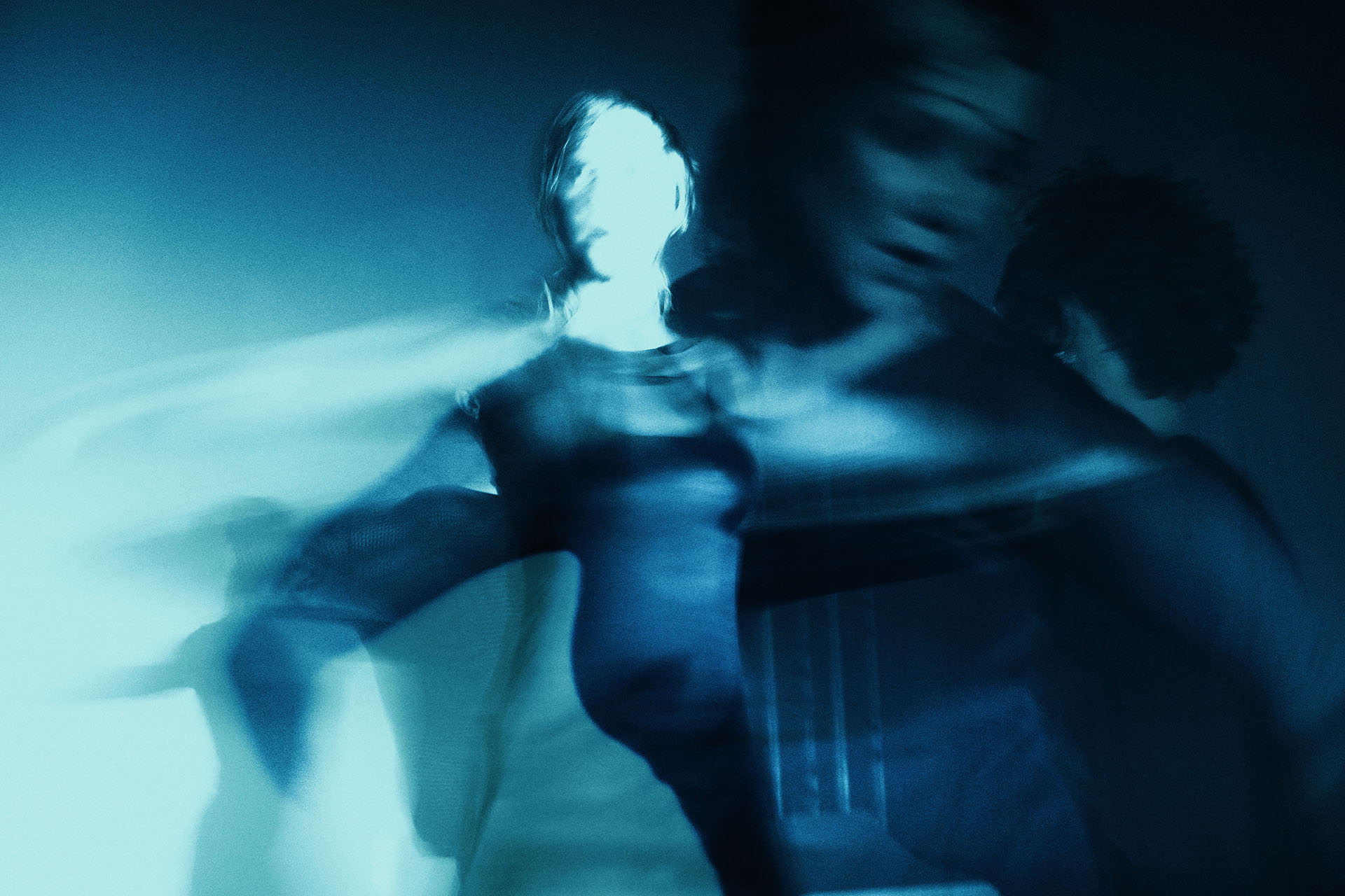 Сцена из спектакля «Камень безумия, или Посвящение хаосу»