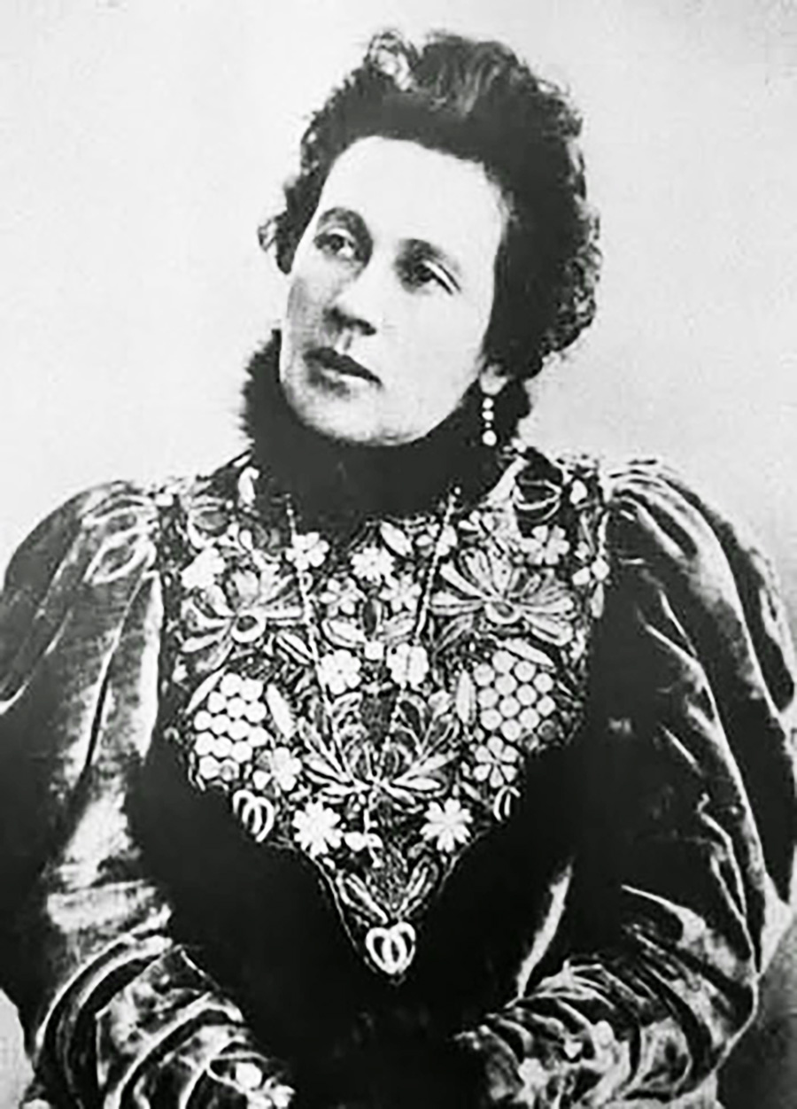 Зинаида Морозова, 90-е годы XIX века