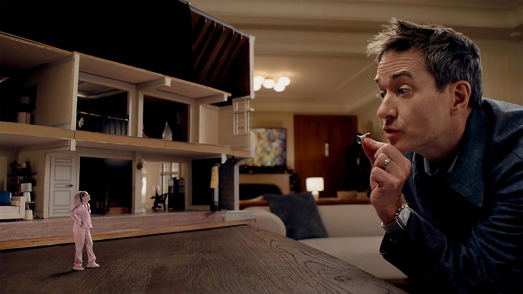 Кадр из сериала «Миниатюрная жена»