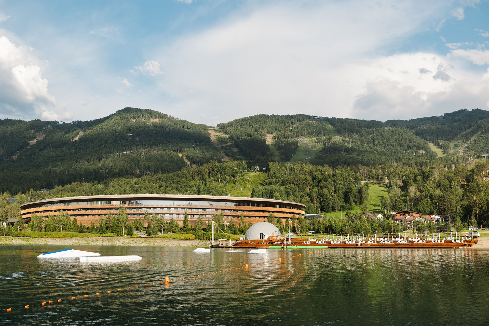 Курорт «Манжерок»<br>