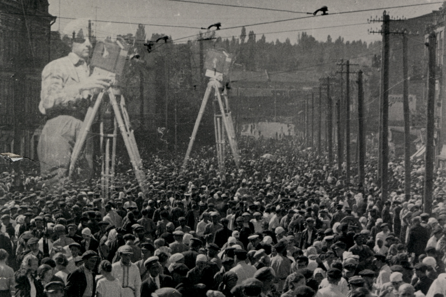 Кадр из фильма Дзиги Вертова «Человек с киноаппаратом», 1929 год