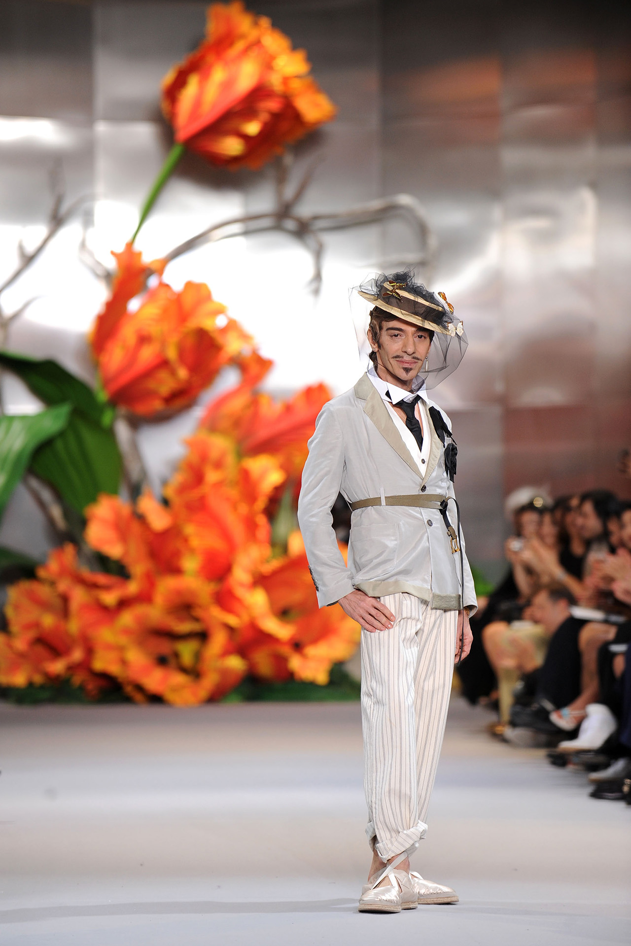 Джон Гальяно