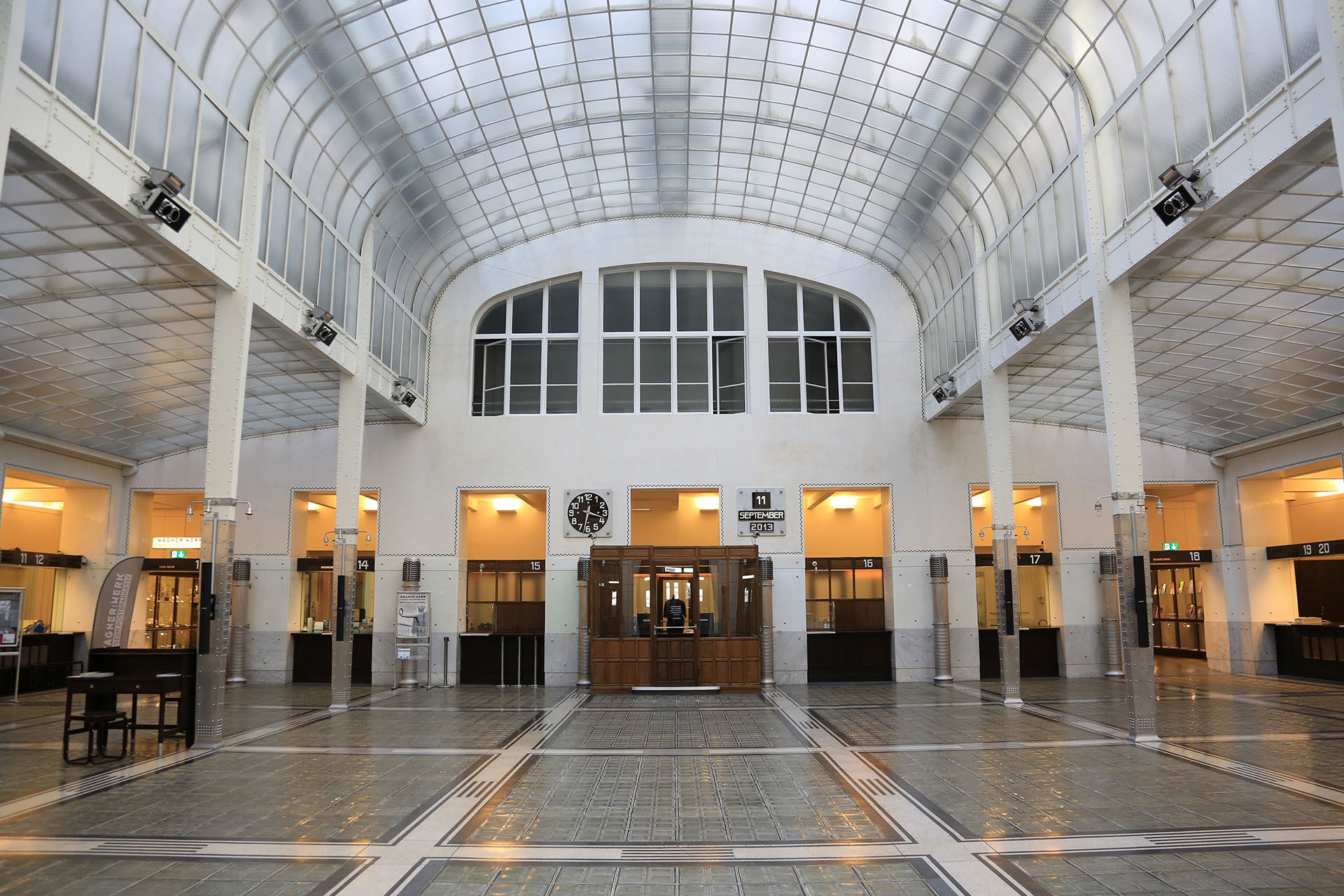 Здание «Лендер-банка», построенное Отто Вагнером