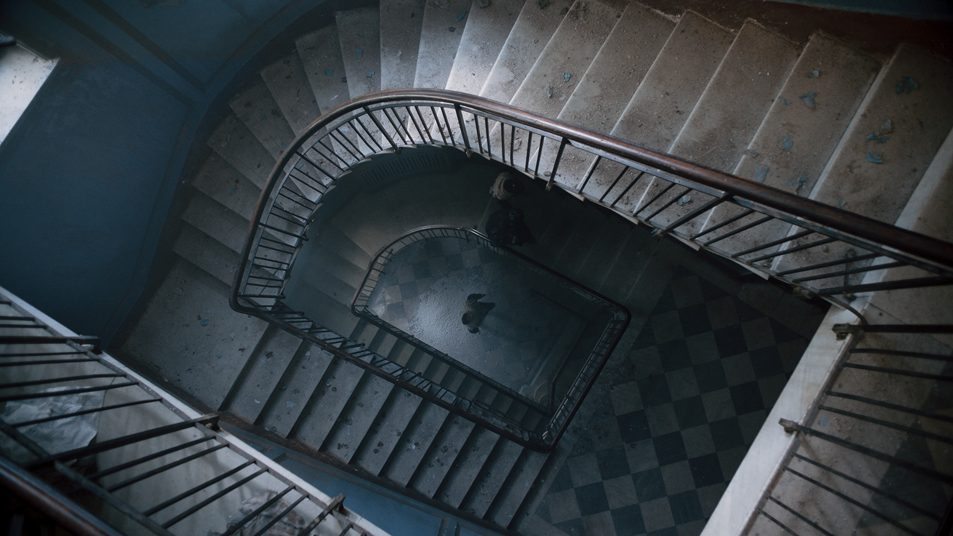 Кадр из фильма «Бесконечный апрель»