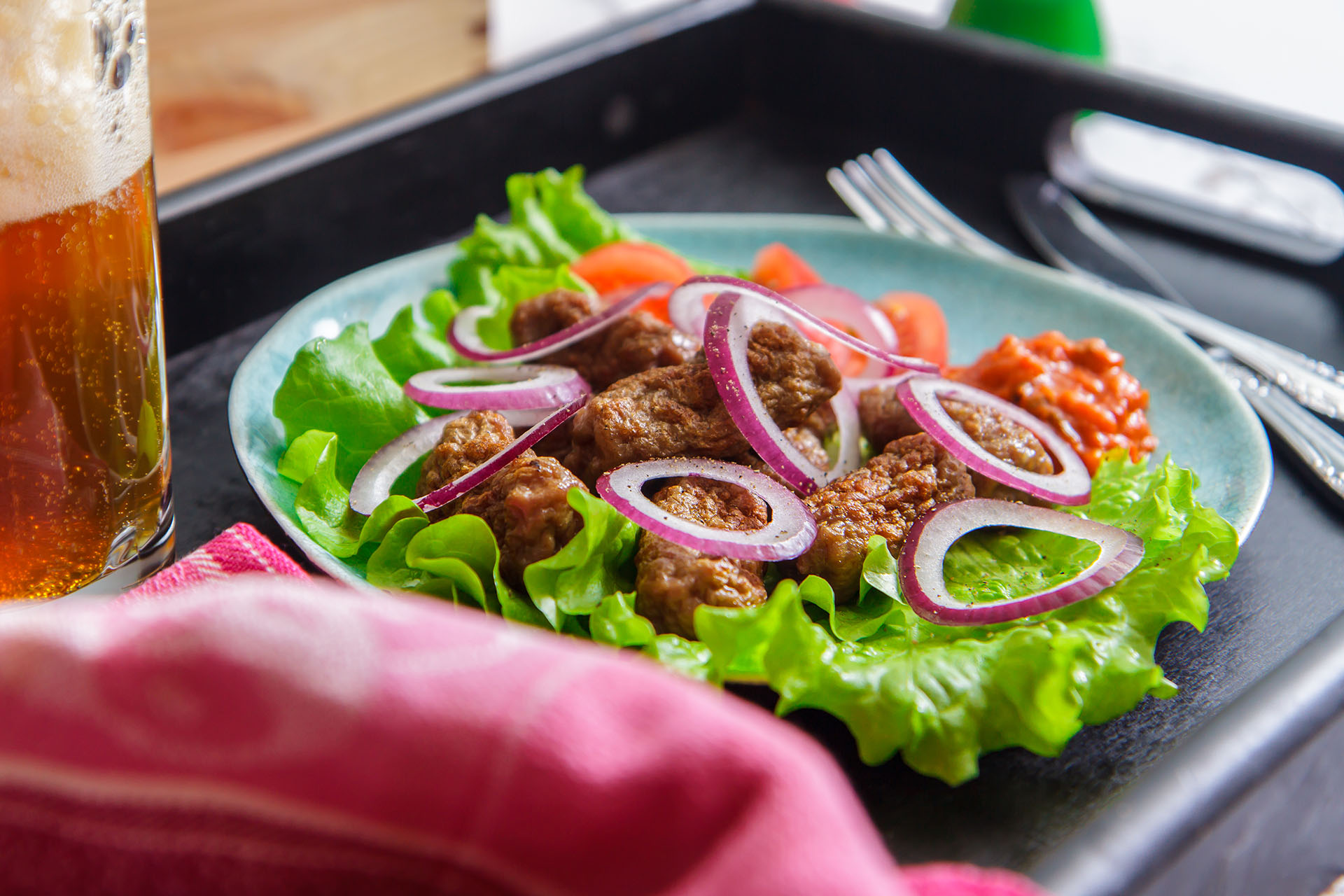 Чевапчичи с овощами