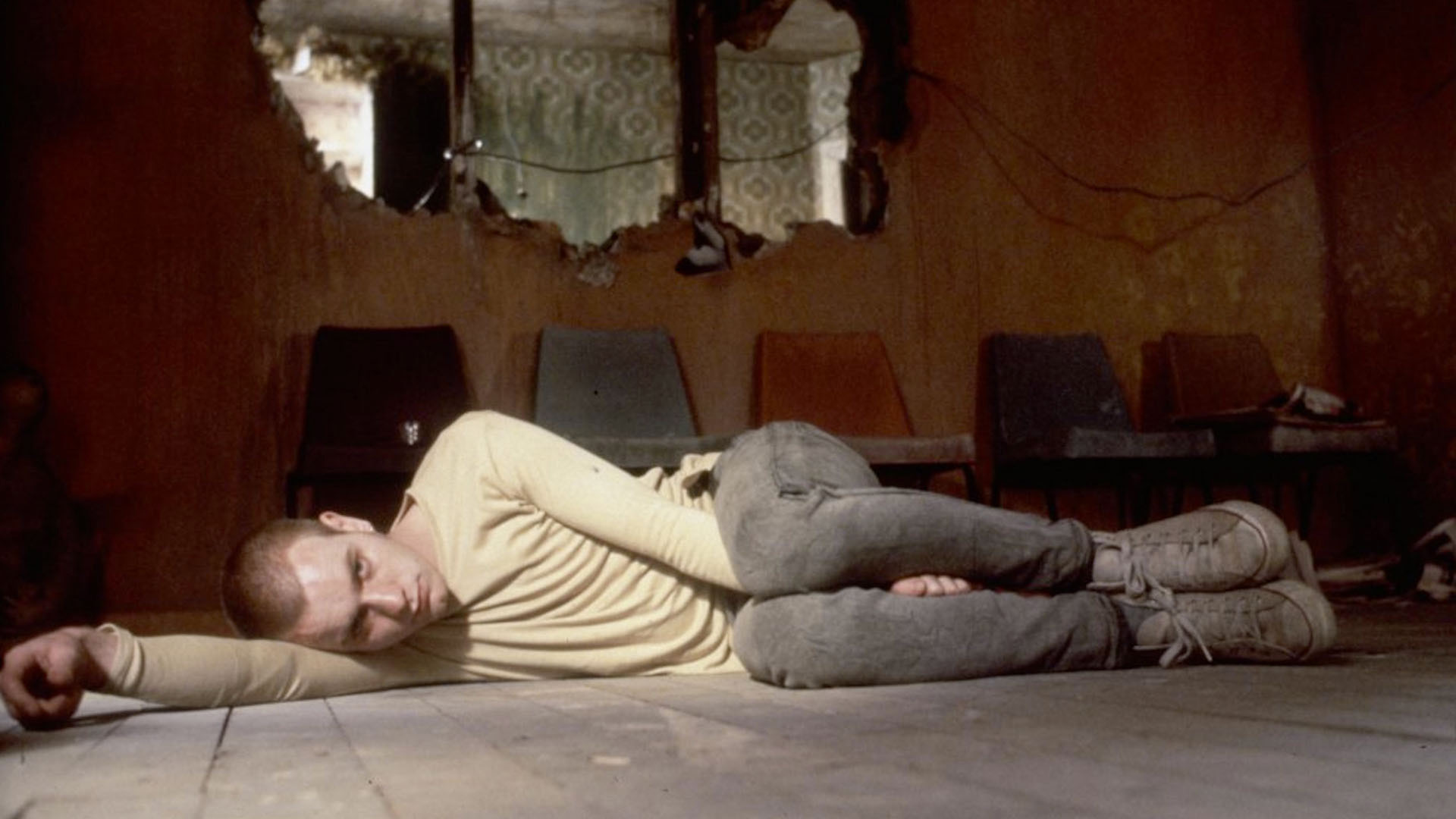 Кадр из фильма «На игле»