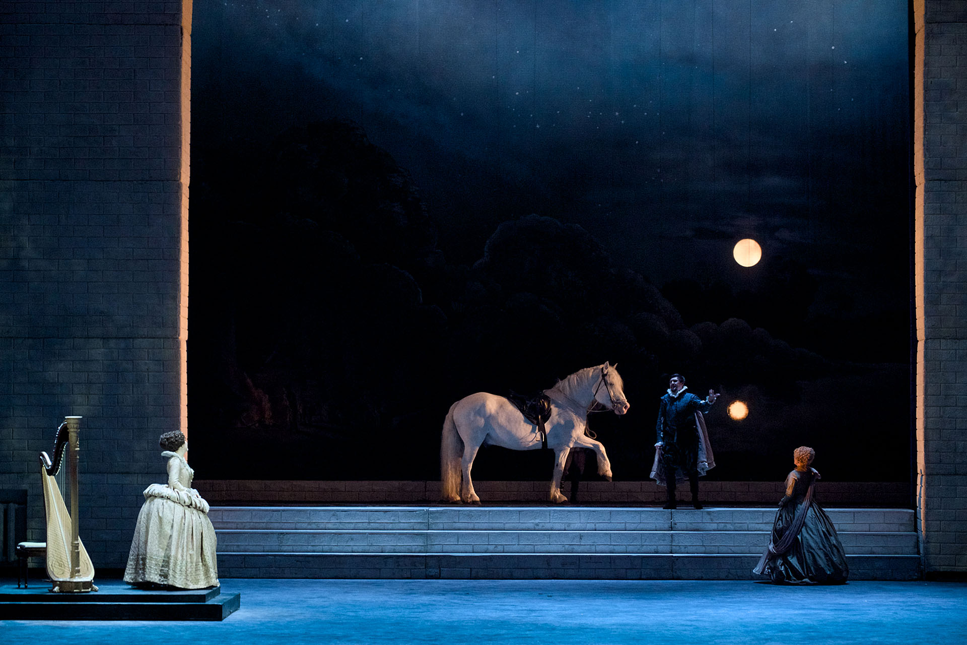 Сцена из оперы «Лючия ди Ламмермур»