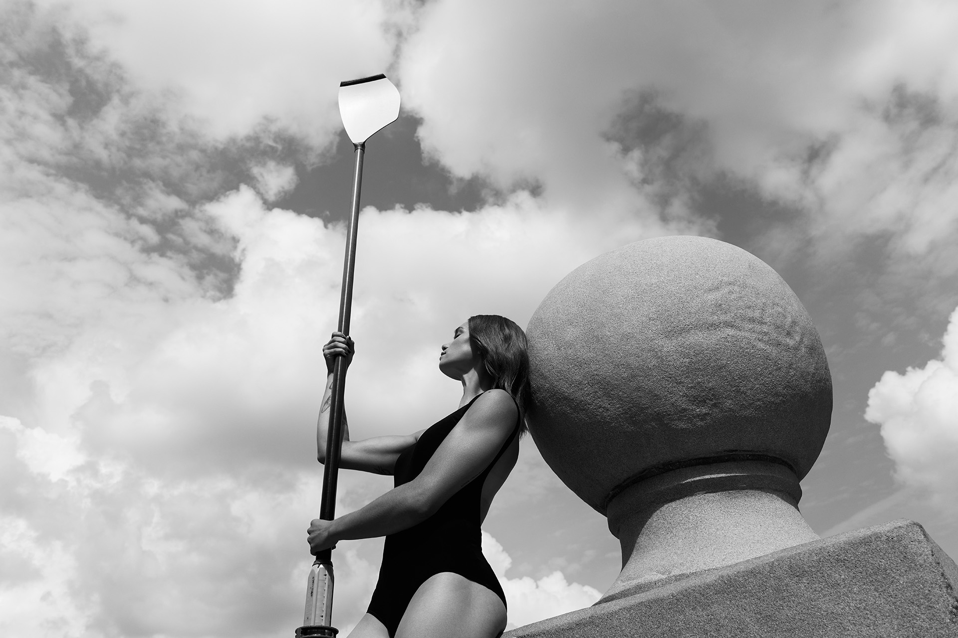 Наталья Урманова, из серии «Внуренний подвиг», на фото – Мария Жовнер