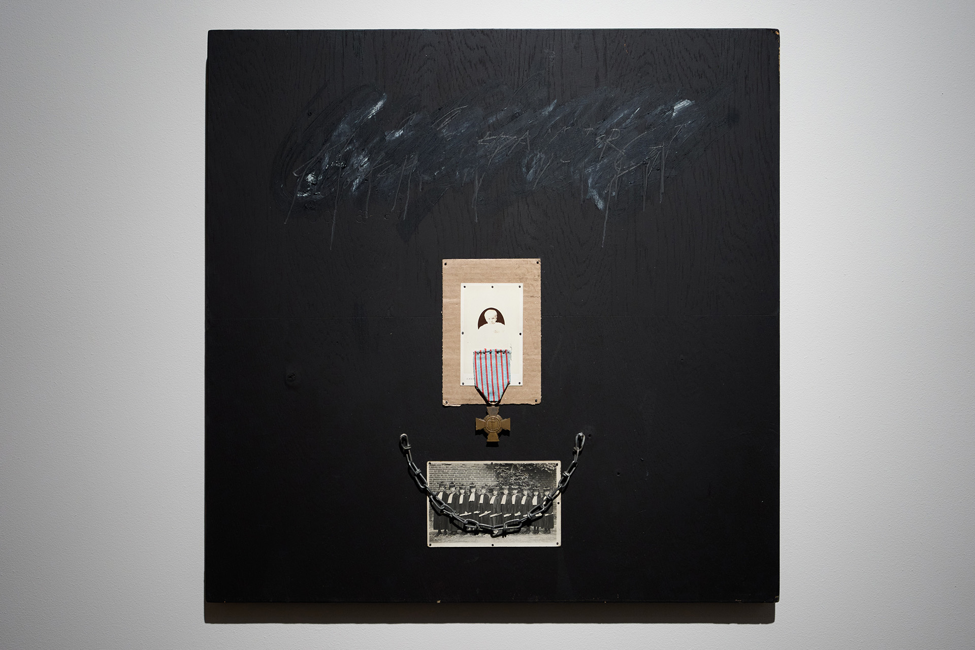 Экспозиция выставки Ask Us If He Was Our Son