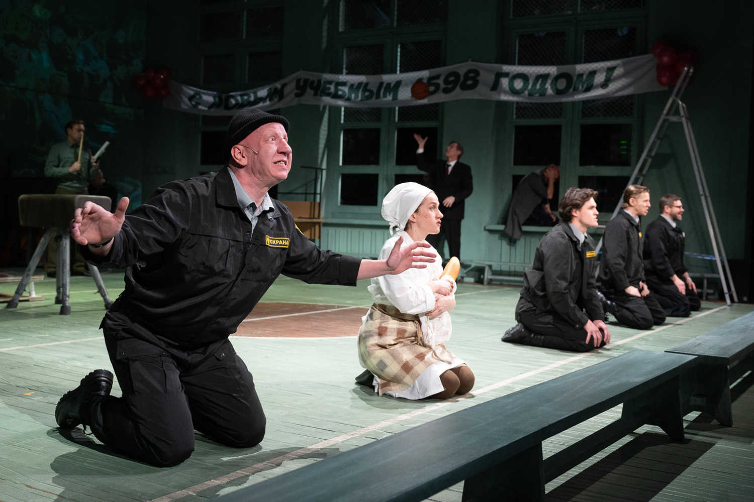 Сцена из спектакля «Борис Годунов»