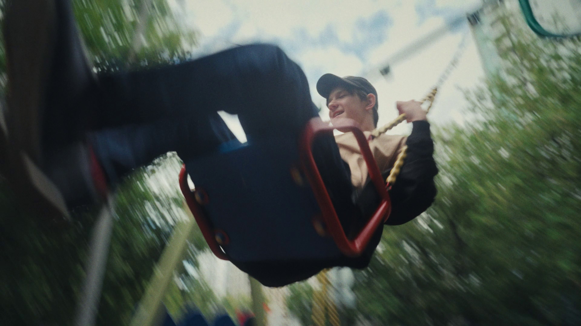 Кадр из сериала «В Хогвартс я не попал», Захар Шомин