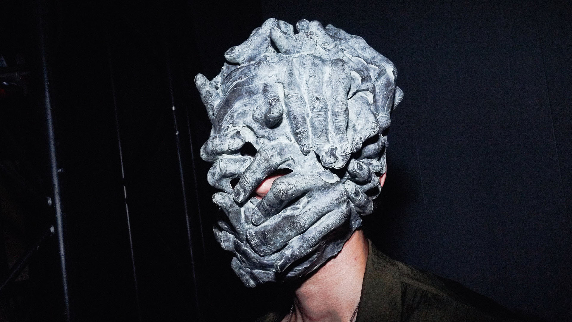 Бэкстейдж показа коллекции 139DEC весна / лето 2026