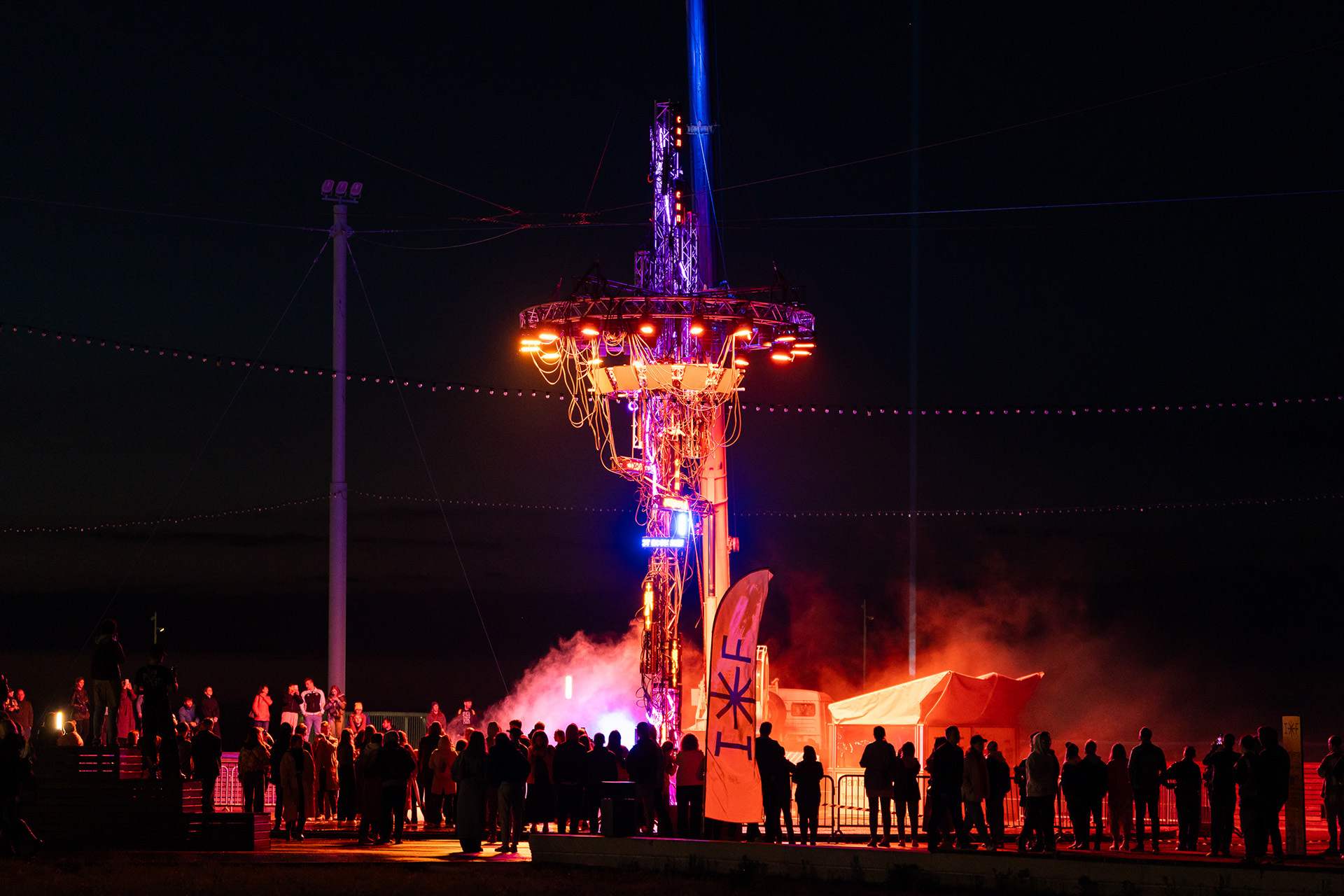 Panterra, TERMINAL 002